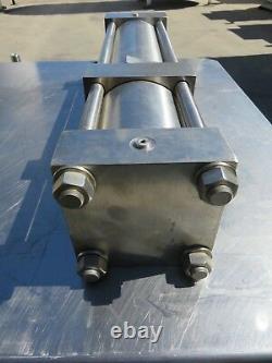3000 PSI hydraulic cylinder 4 bore 13 stroke all stainless steel