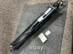 Maxim Tie-Rod Hydraulic Cylinder 4 Bore, 30 Stroke 2500 psi, 218-368