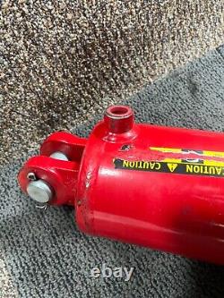 NorTrac Heavy-Duty Welded Hydraulic Cylinder 3000 psi 5 Bore, 30 Stroke 992230