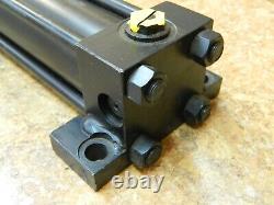 Parker 2 bore X 22 stroke hydraulic cylinder 3000 psi series 2H