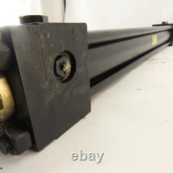 Parker CBB2HT24C 2 Bore 19 Stroke Double Acting Hydraulic Cylinder
