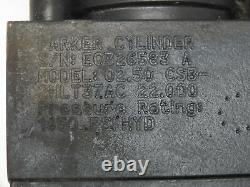 Parker Series 2H Hydraulic Cylinder 2.5 Bore 22 Stroke 1450 PSI Pivot Mt