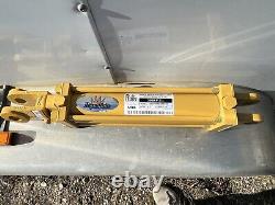 Prince Tie-Rod Hydraulic Cylinder 3,000 PSI, 2 1/2in. Bore, 10 Stroke