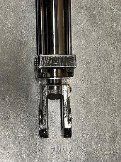 Cylindre hydraulique Prince Tie-rod 2 pouces de diamètre x 18 pouces de course F200180ABAAA07B