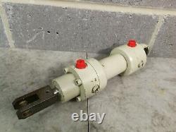Iso 6022 Mp3 Type D'usine Cylindre Hydraulique Lourd 40 Bore 20 Rod 50 Stroke